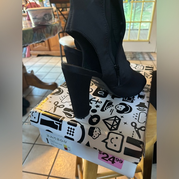 Over the knee high heel boots from Bamboo size 10 - Picture 3 of 5